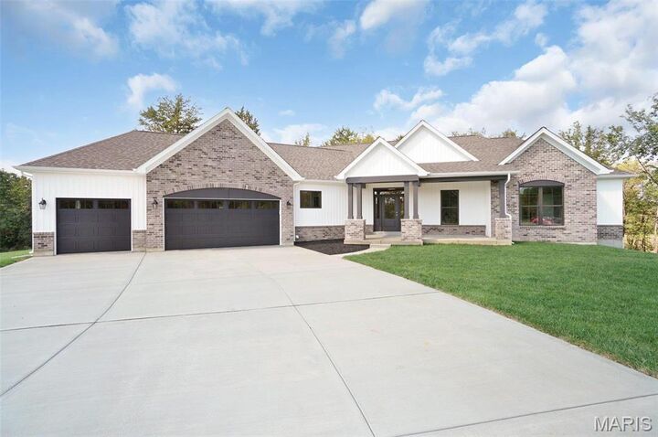 Property Photo: 5 Schaper Farms Court MO 63348