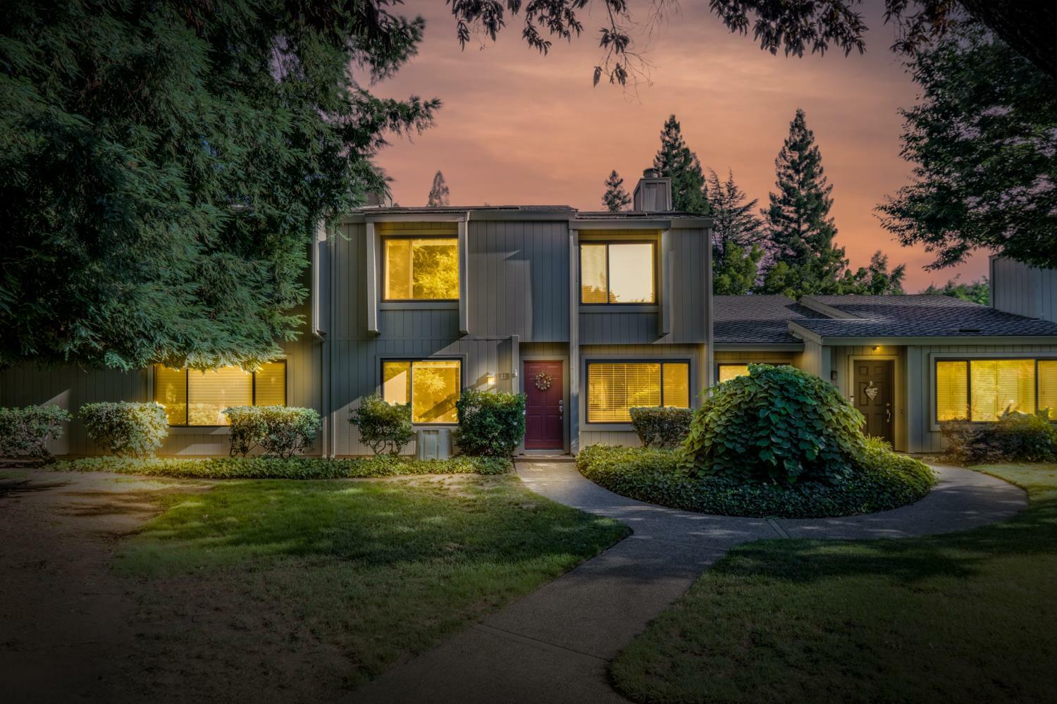 Property Photo: 12 Colby Court CA 95825
