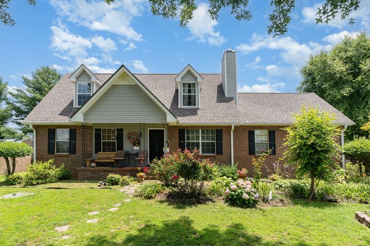 102 Dawn Ct  White House TN 37188 photo