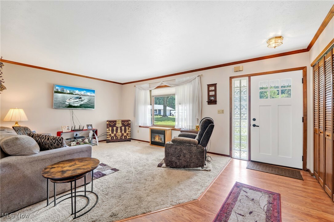 Property Photo: 2220 Brighton Place OH 44057