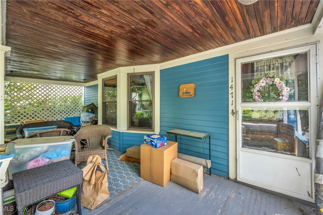 Property Photo: 1471 Wayne Avenue OH 44107