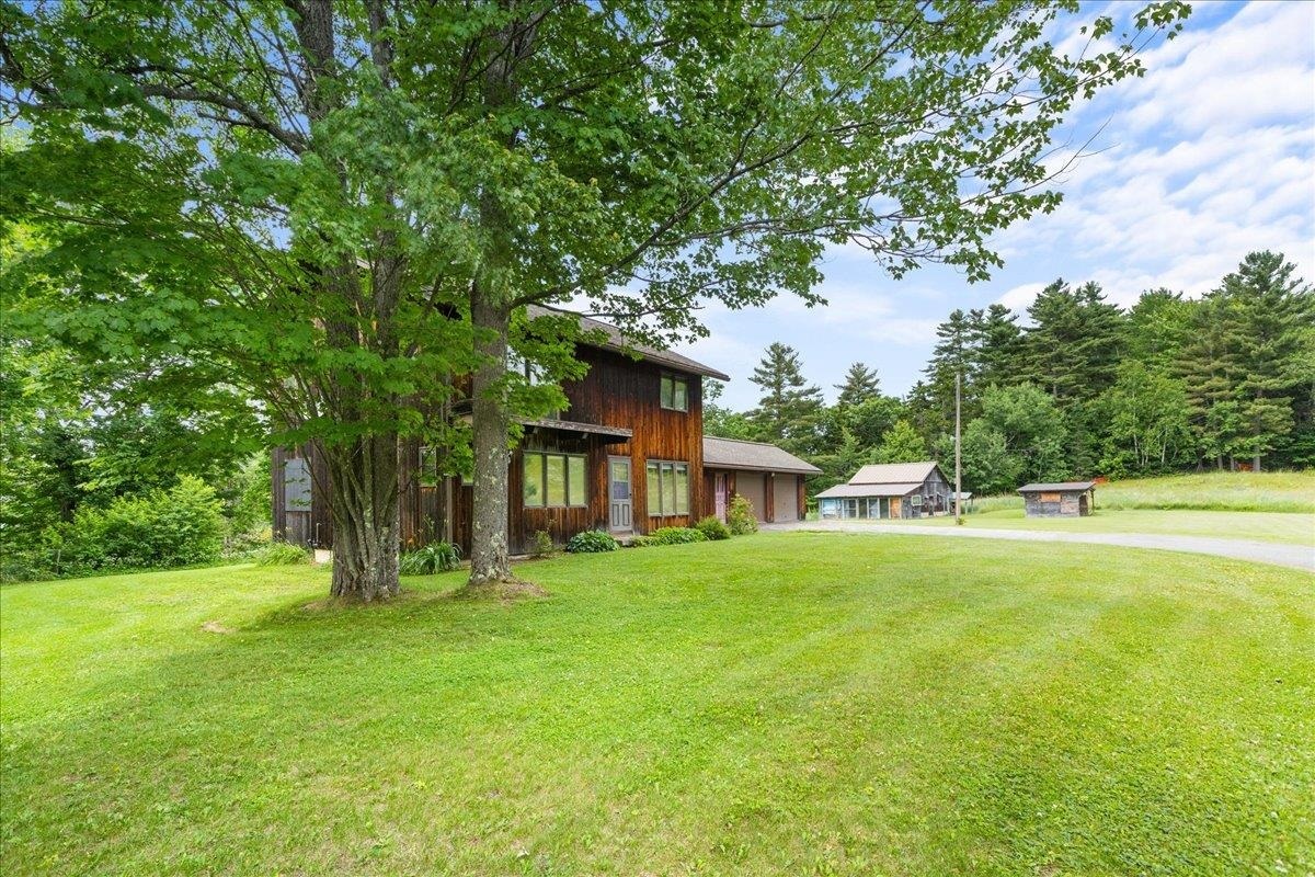 Property Photo: 985 Slate Ledge Road NH 03561