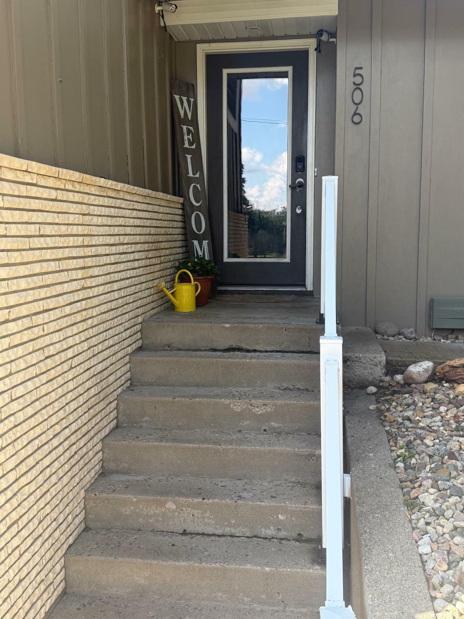 Property Photo:  506 Reynolds Street  MN 56501 