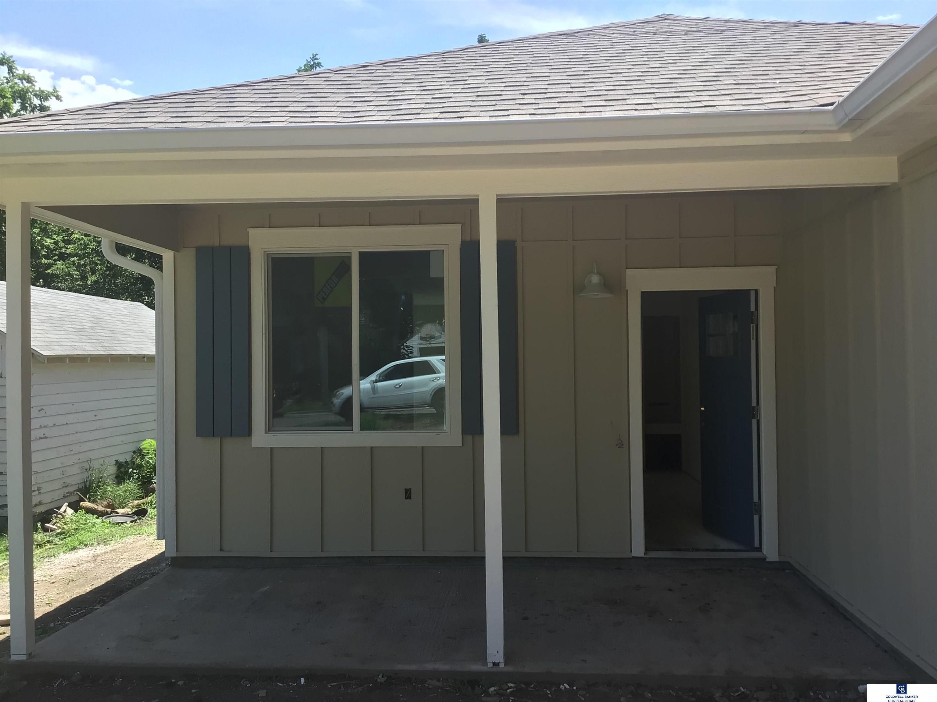 Property Photo:  2921 Decatur Street  NE 68111-0000 