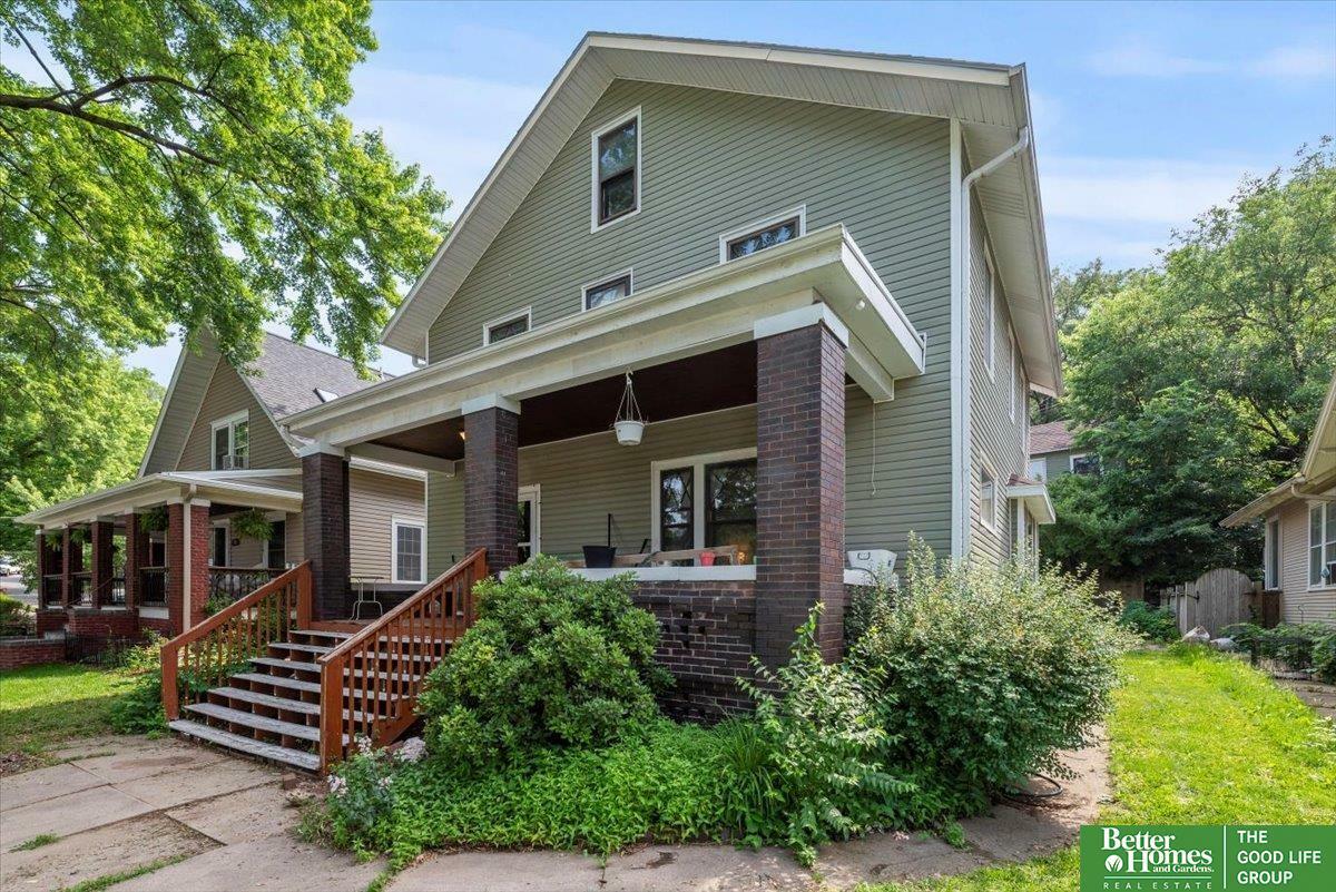 Property Photo: 377 Benton Street IA 51503