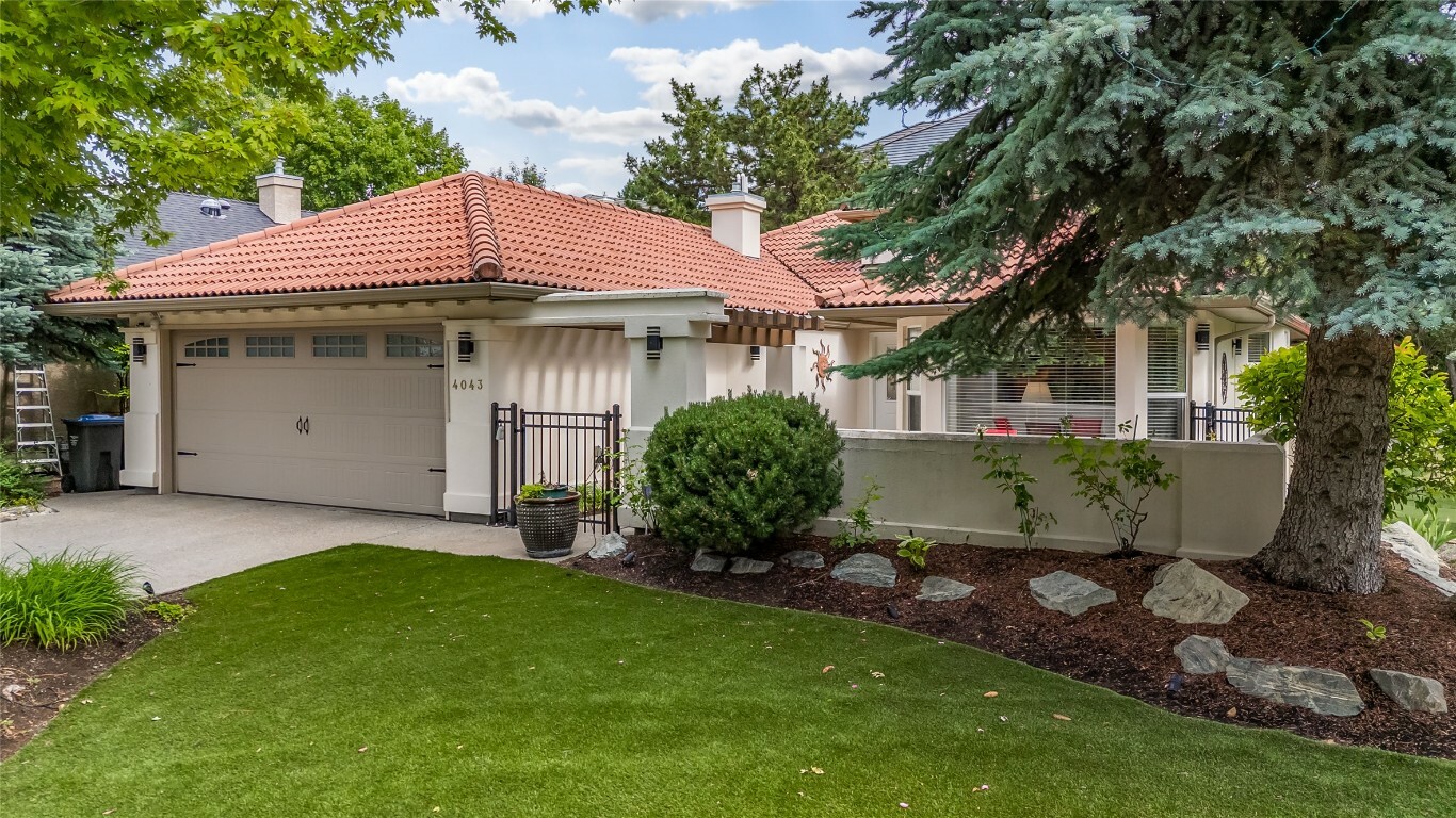 Property Photo: 4043 Gallaghers Terrace BC V1W 3Z8