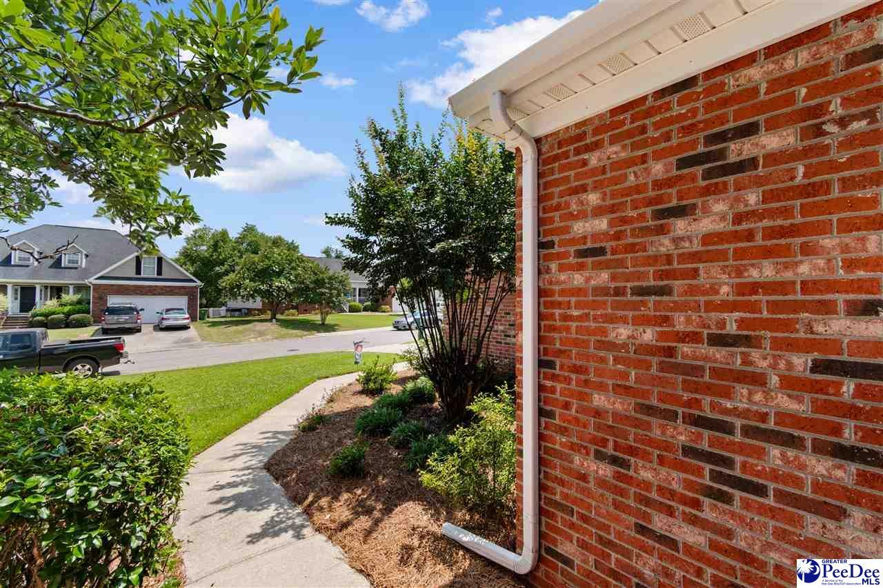 Property Photo:  2122 Twin Bridge Dr  SC 29505-6842 