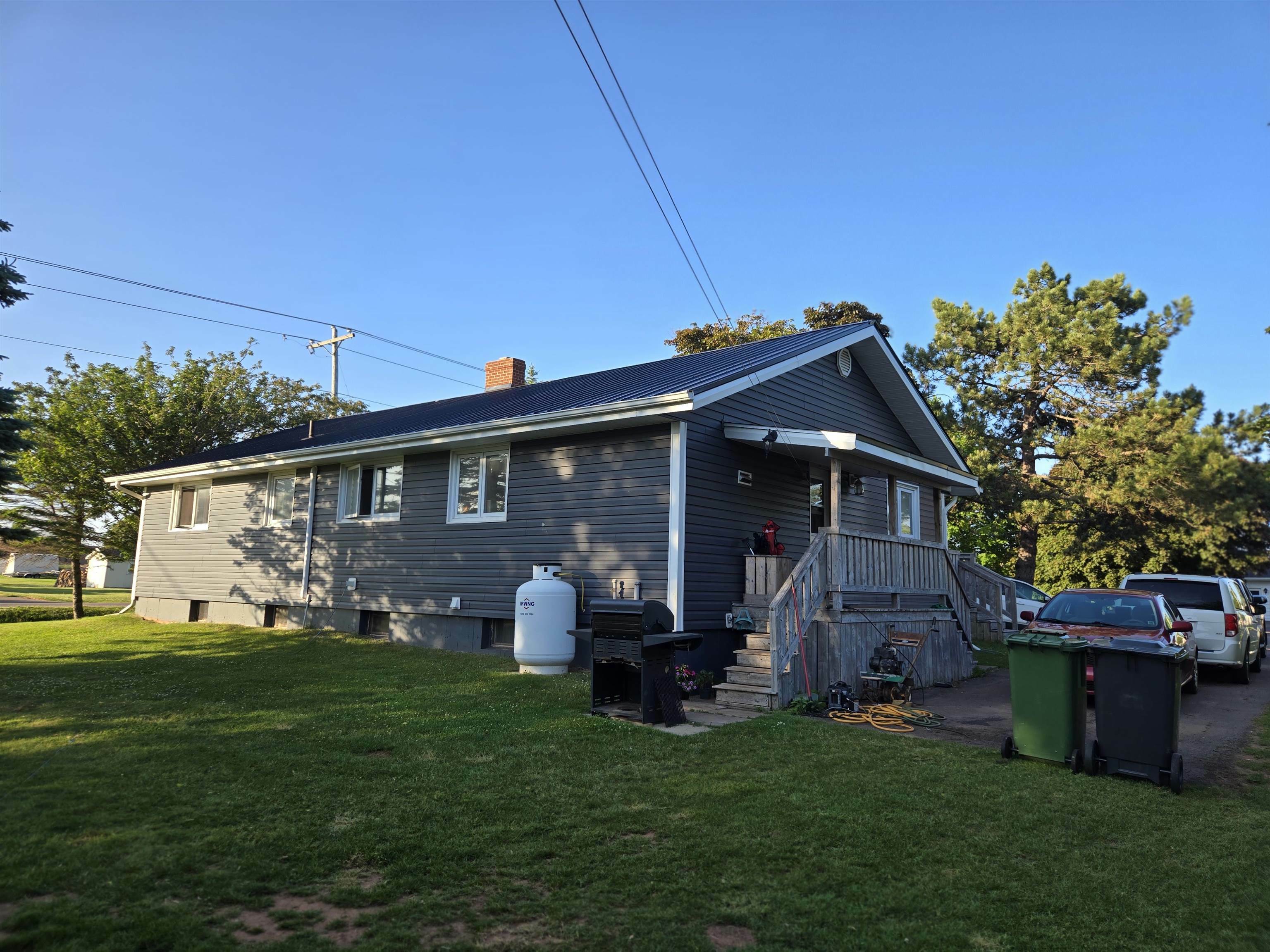 Property Photo: 1 Parkview Drive PE C0B 1V0