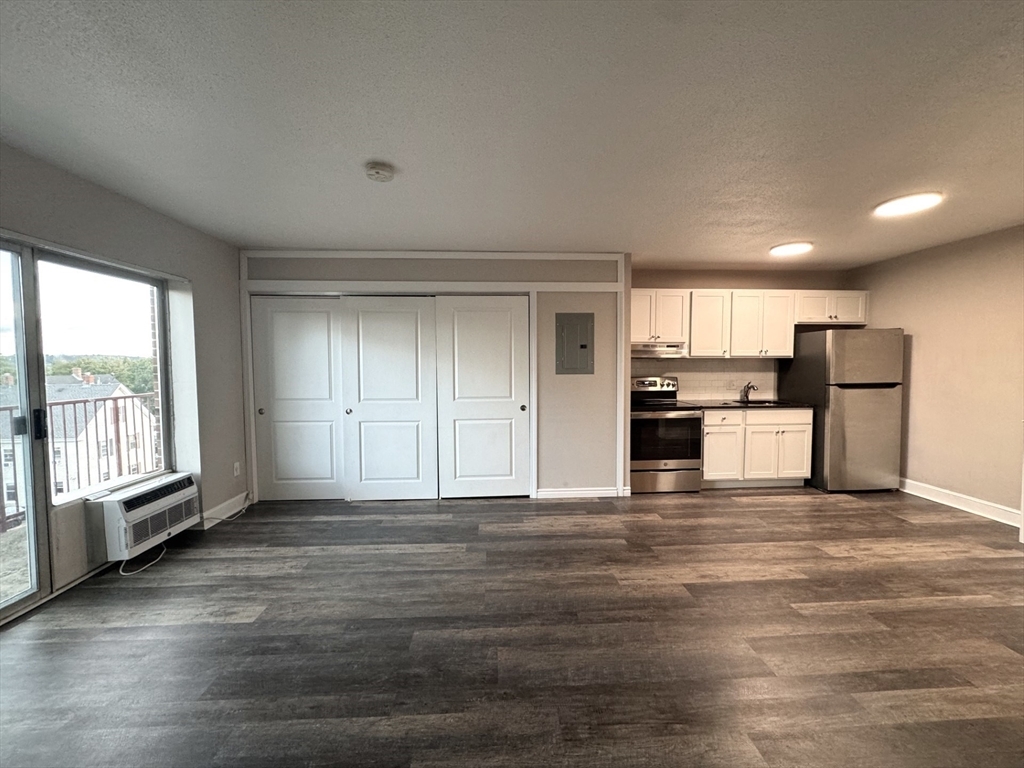 Property Photo:  625 Main Street 34  MA 01867 