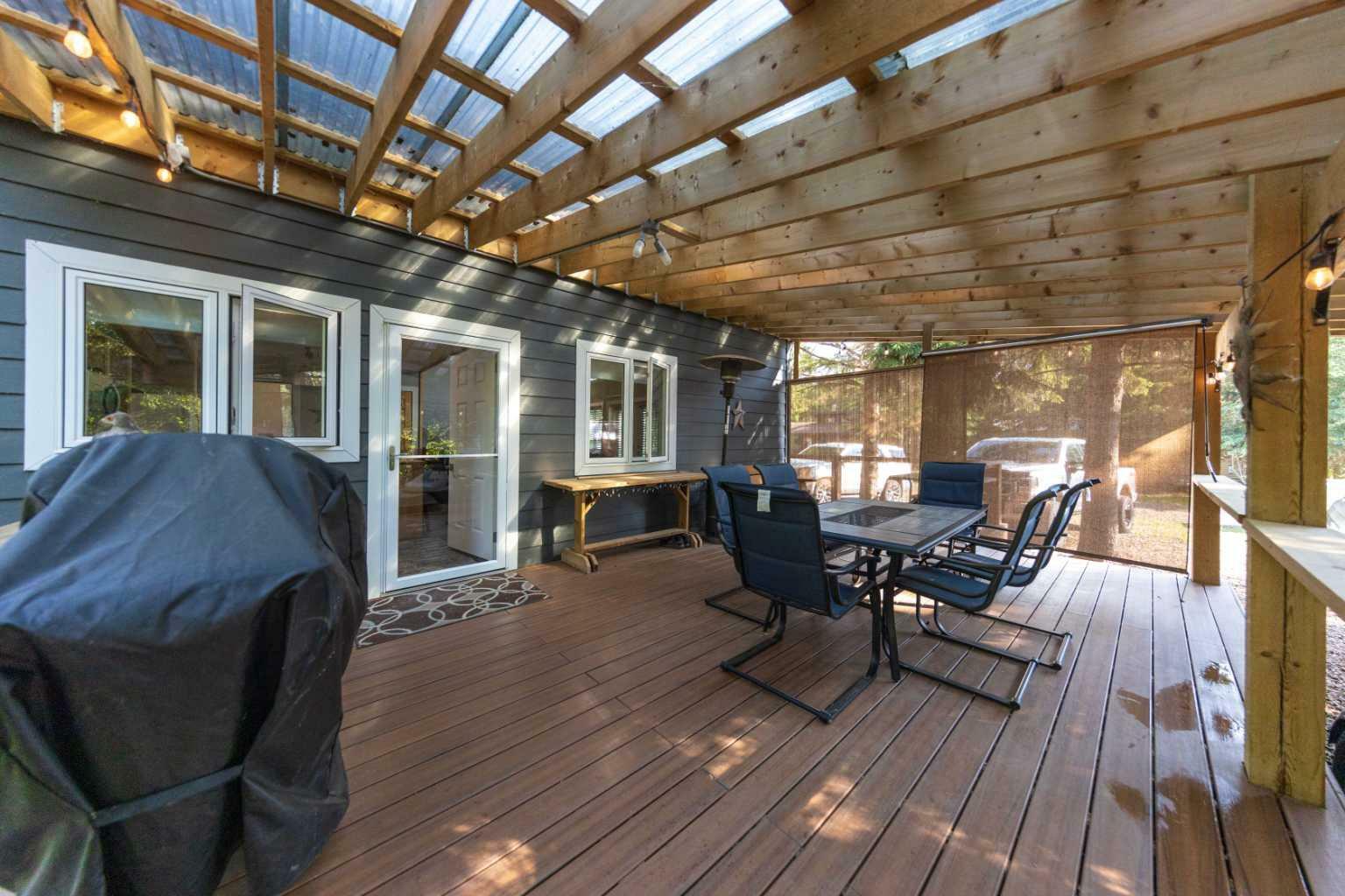 Property Photo:  520 Coon Avenue  SK S0M 1J0 
