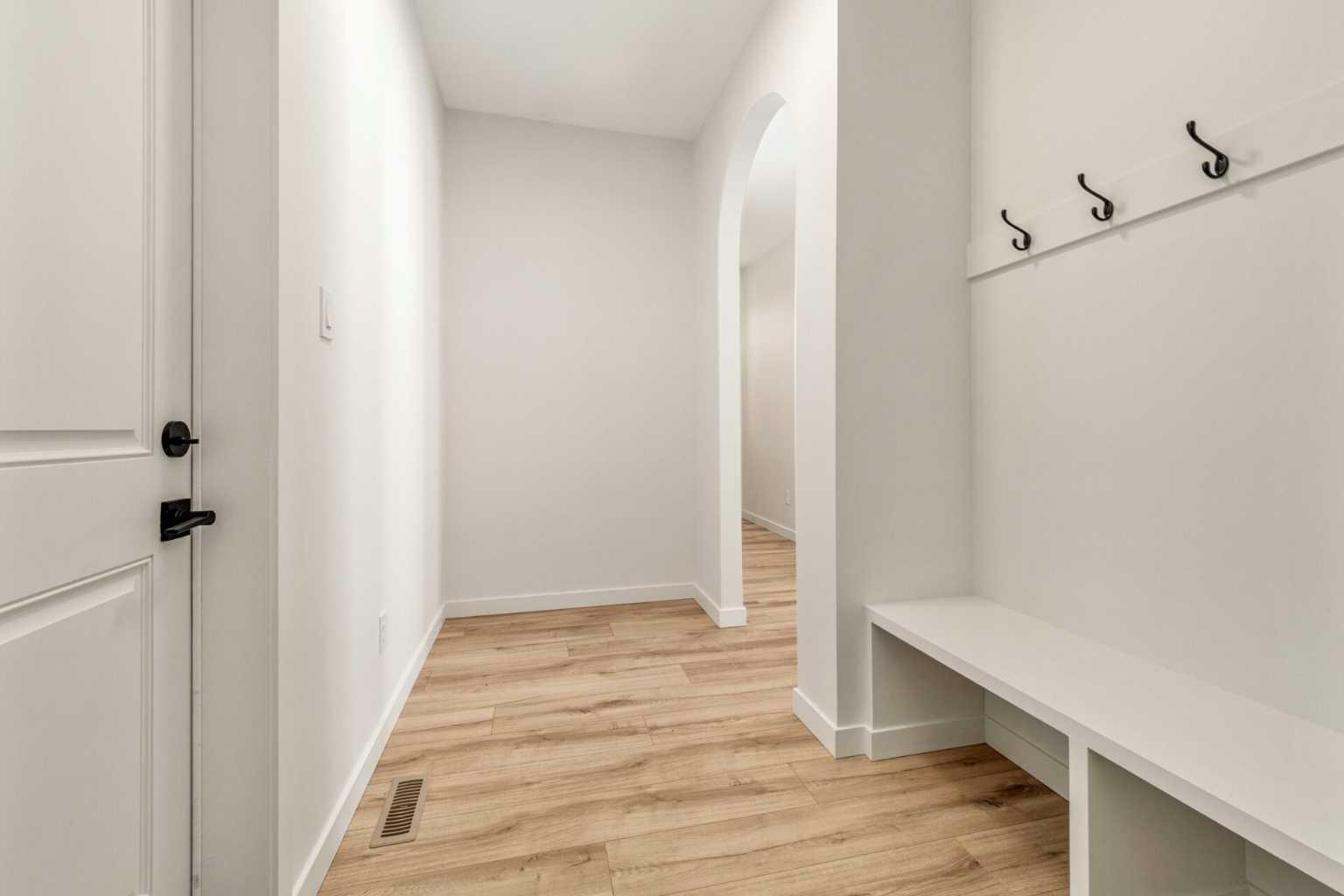 Property Photo: 718 Violet Place W AB T1J 5V1