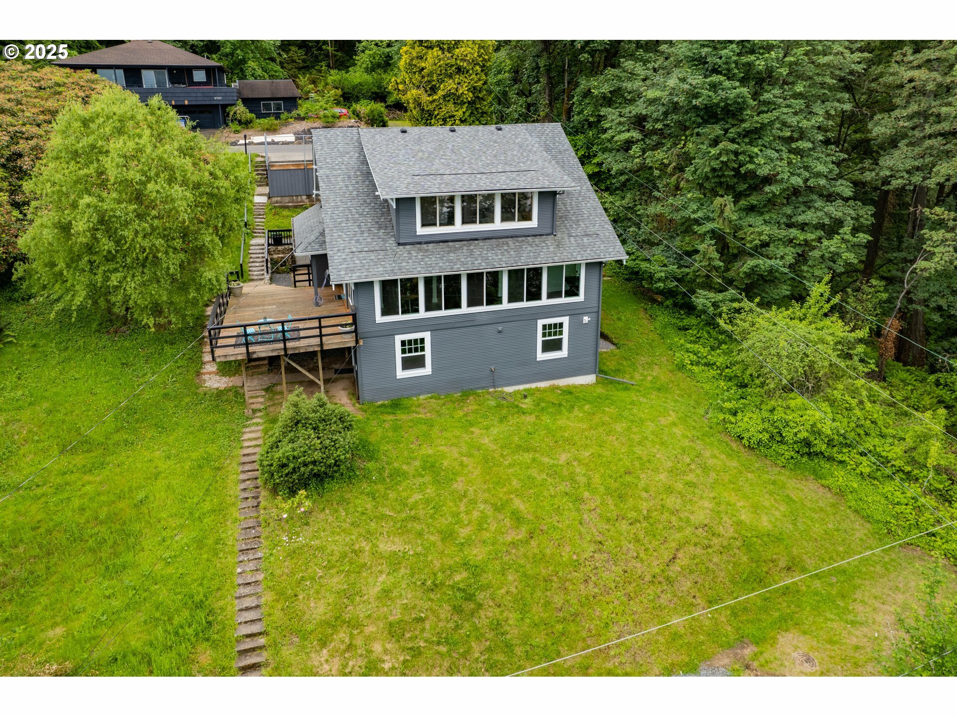9750 NW Rosaria Ave  Portland OR 97231 photo