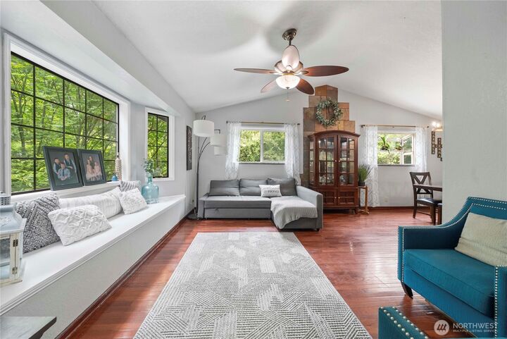Property Photo: 2115 NE Edwin Court WA 98370