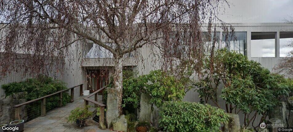 Property Photo:  5400  42nd Avenue W  WA 98199 