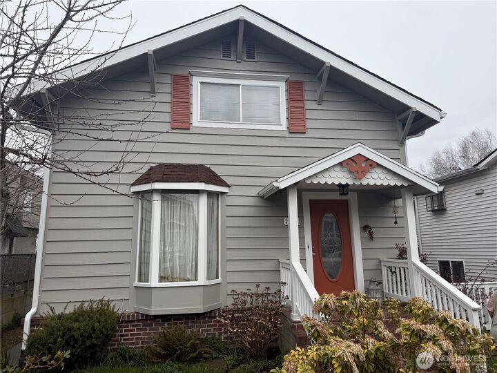 621  Bell Street 2  Edmonds WA 98020 photo