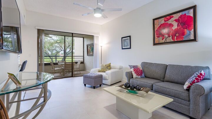 Property Photo: 7460 La Paz Boulevard 208 FL 33433