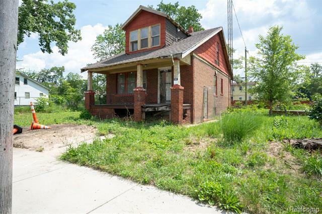 Property Photo: 16164 Turner Street MI 48221