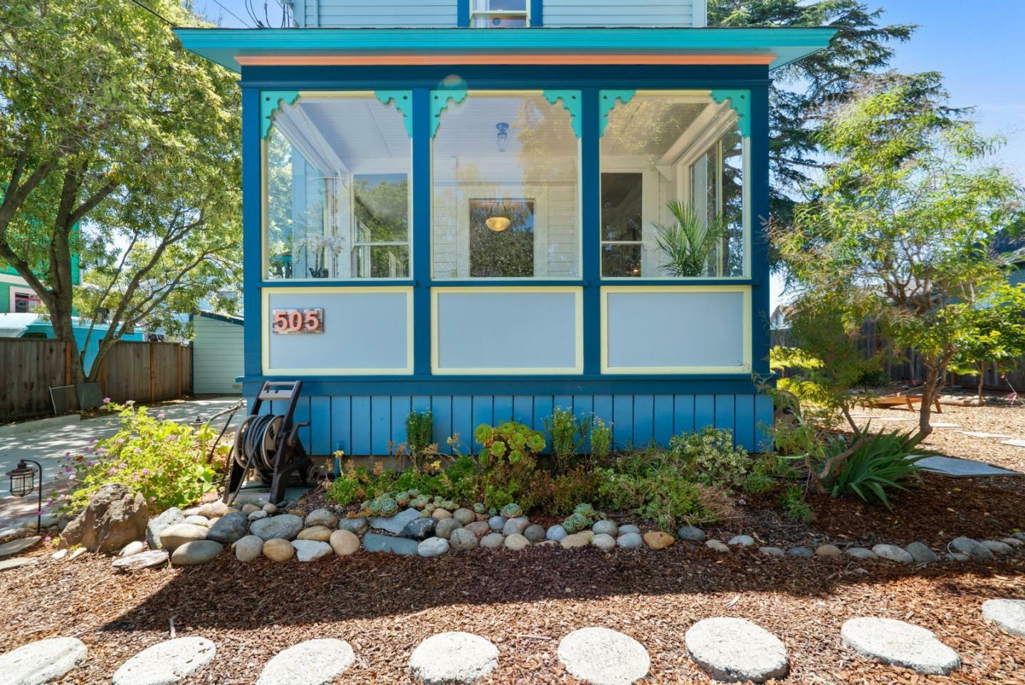 Property Photo: 505 Cayuga Street CA 95062