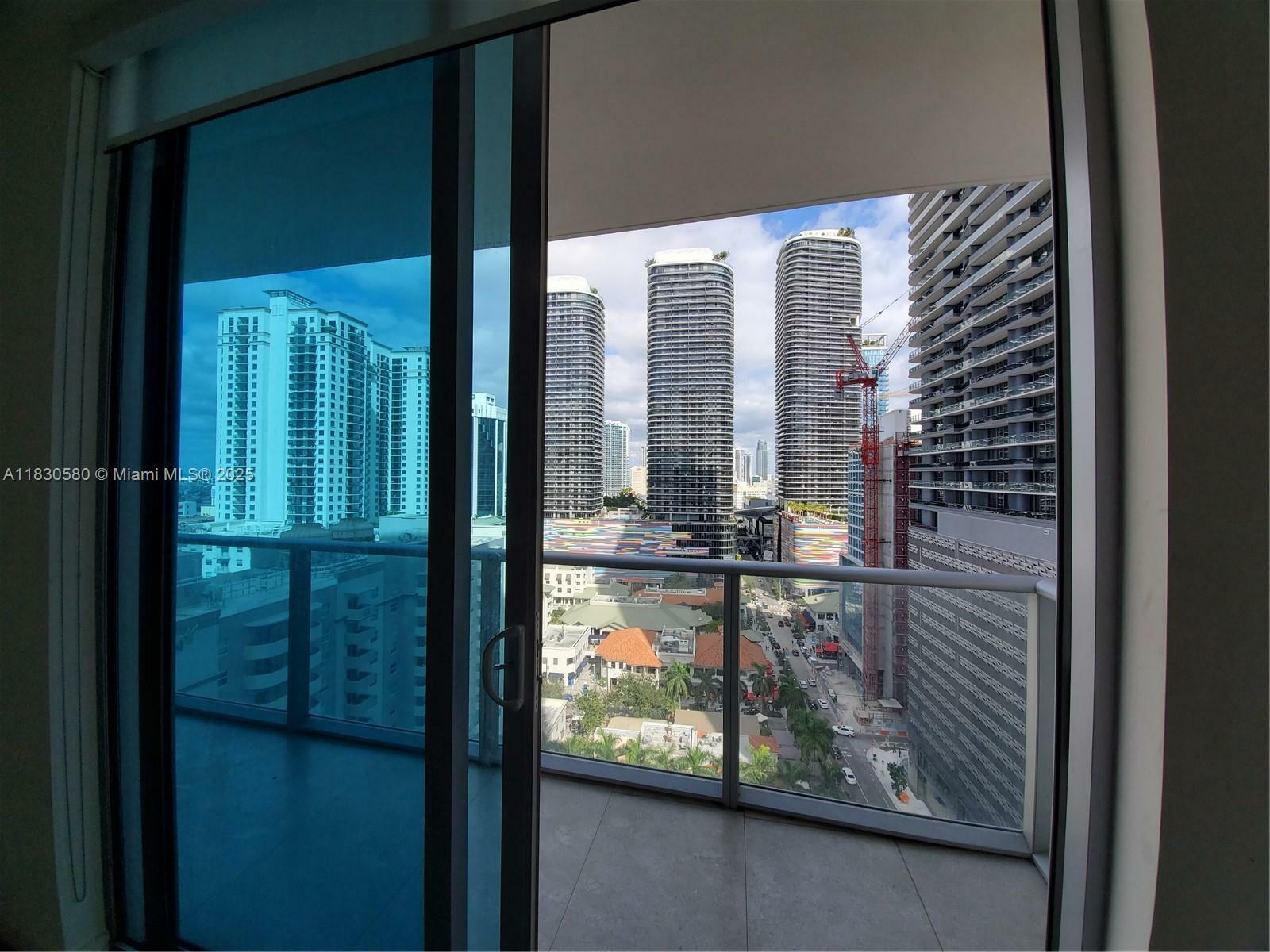 1100 S Miami Ave 1809  Miami FL 33130 photo