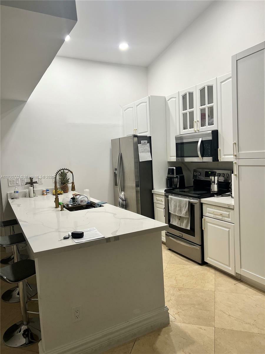 Property Photo: