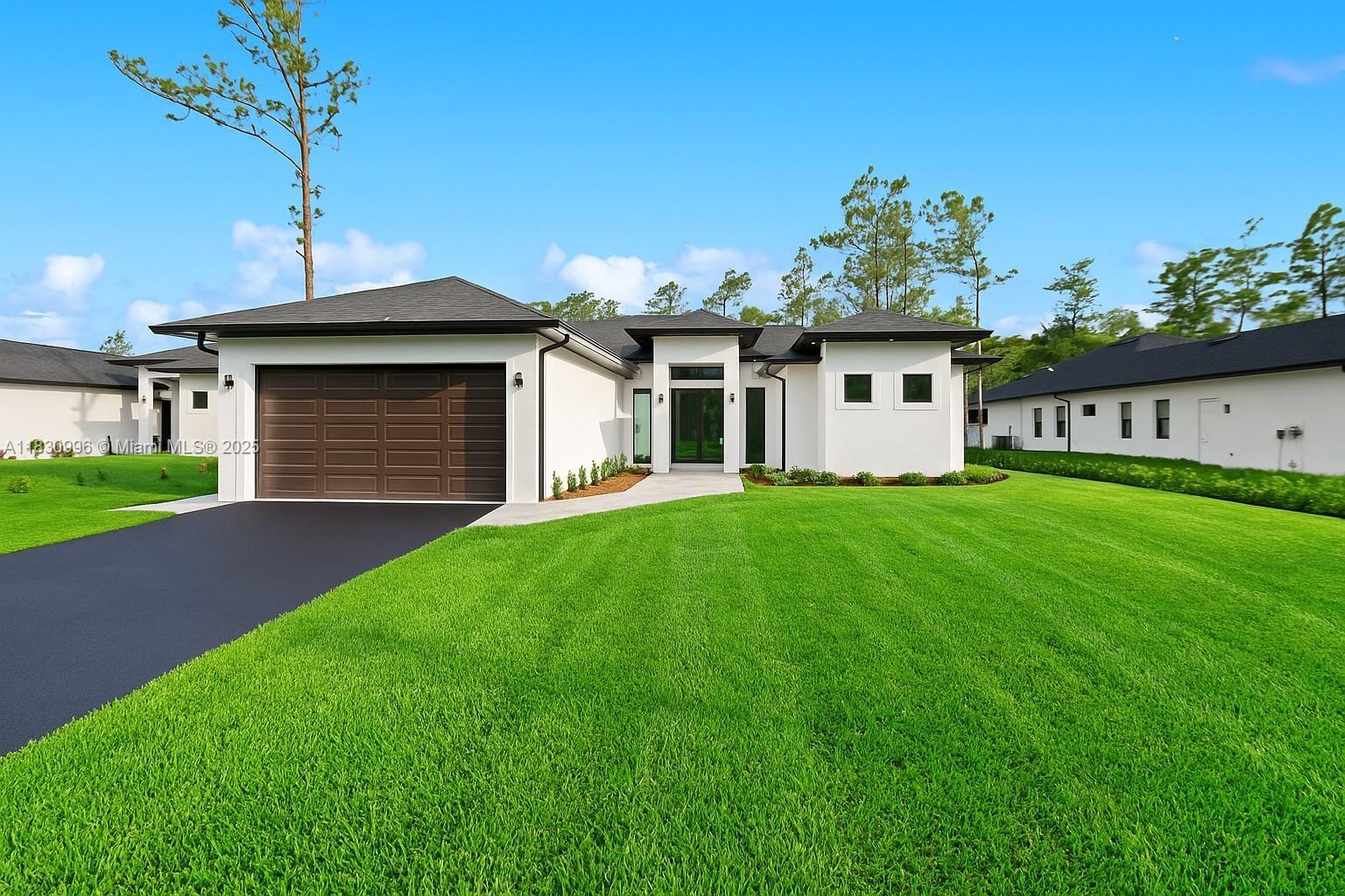 Property Photo: 3324 NE 27 FL 34120