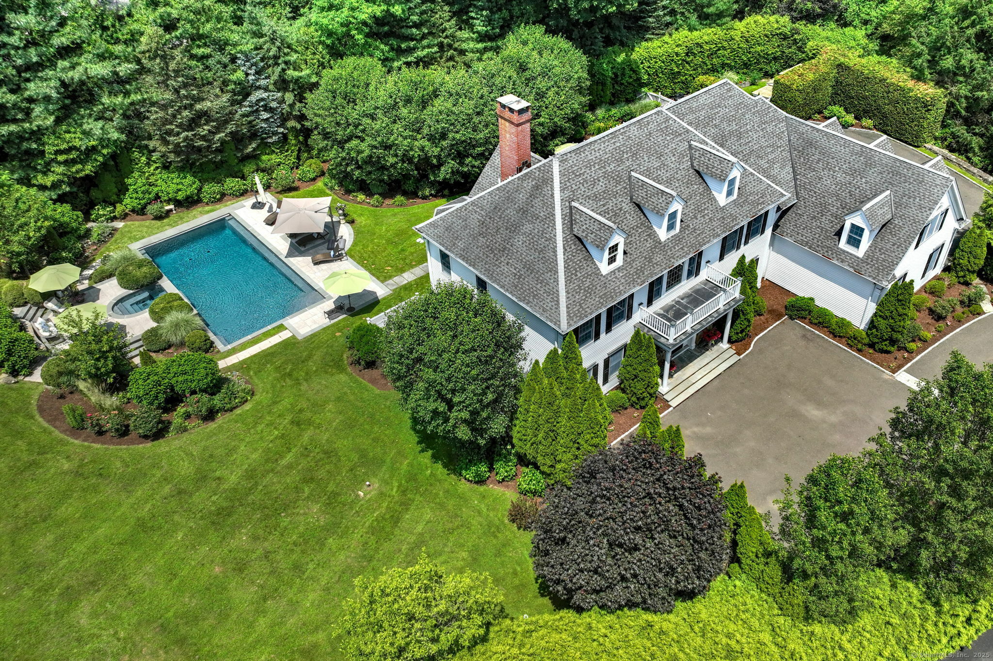 Property Photo:  27 Golden Farm Road  CT 06903 