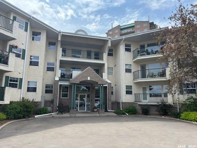 1735 McKercher Drive W 315  Saskatoon SK S7H 5N8 photo