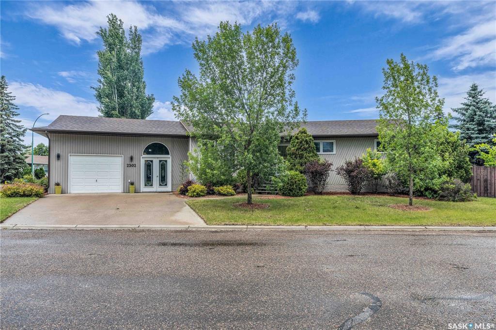 Property Photo: 2302 Meadow Lark Lane SK S9A 3V2