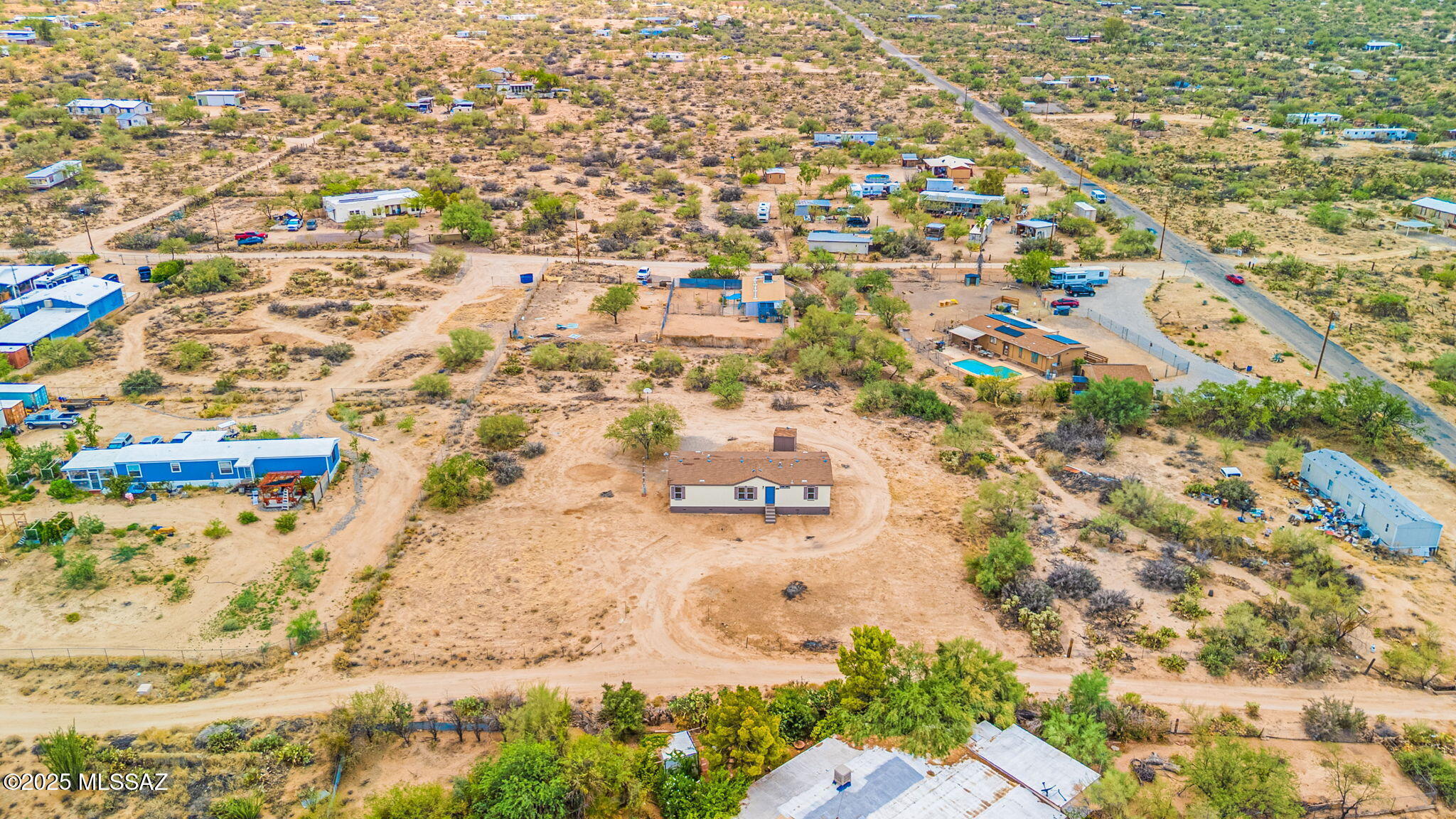 Property Photo: 12145 S Cherokee Lane AZ 85736