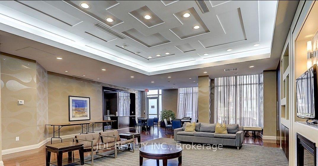 Property Photo: 5793 Yonge Street 602 ON M2M 0A9