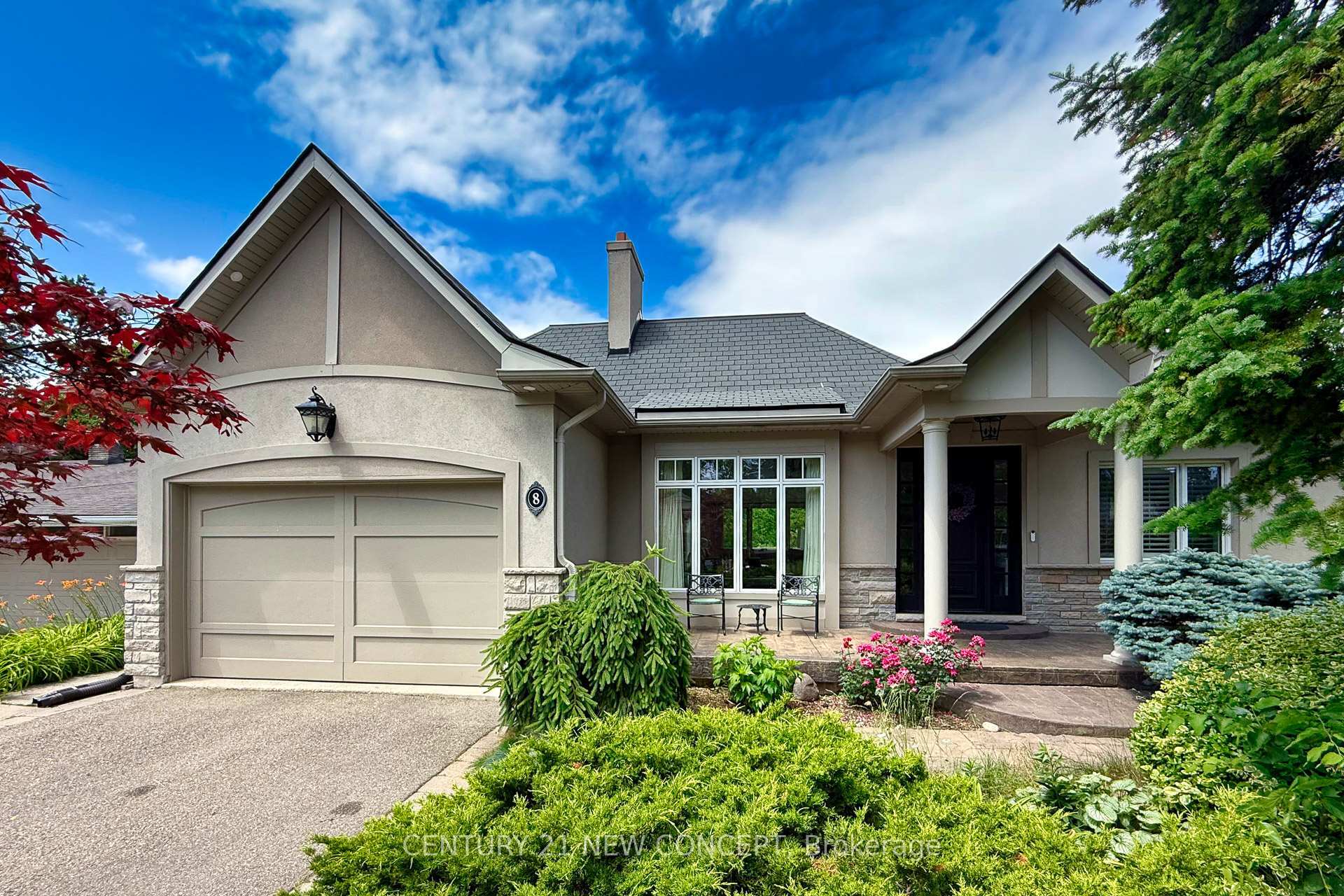 8 Echo Valley Ridge  Toronto ON M9B 2B3 photo