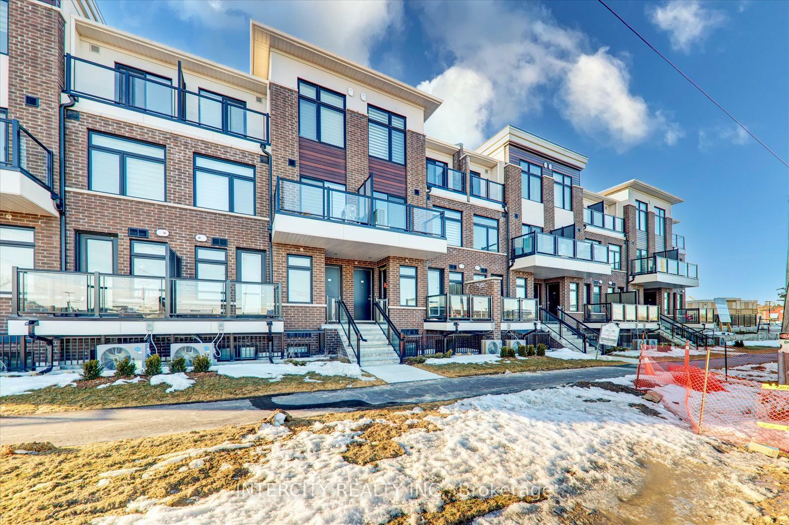 Property Photo:  755 Omega Drive S 323  ON L1V 0H1 