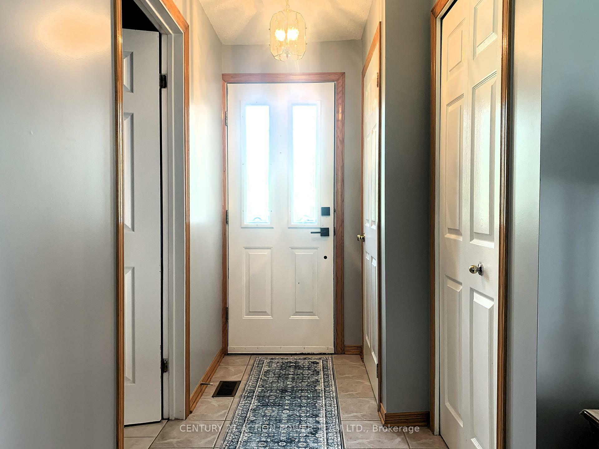 Property Photo:  5295 Thunder Road  ON K0A 1K0 