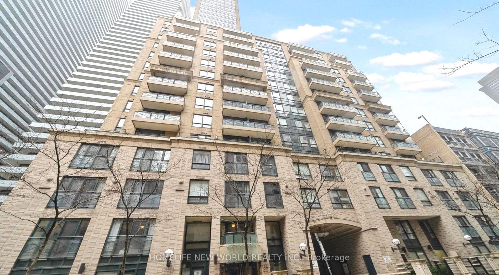 Property Photo:  35 Hayden Street 1403  ON M4Y 3C3 