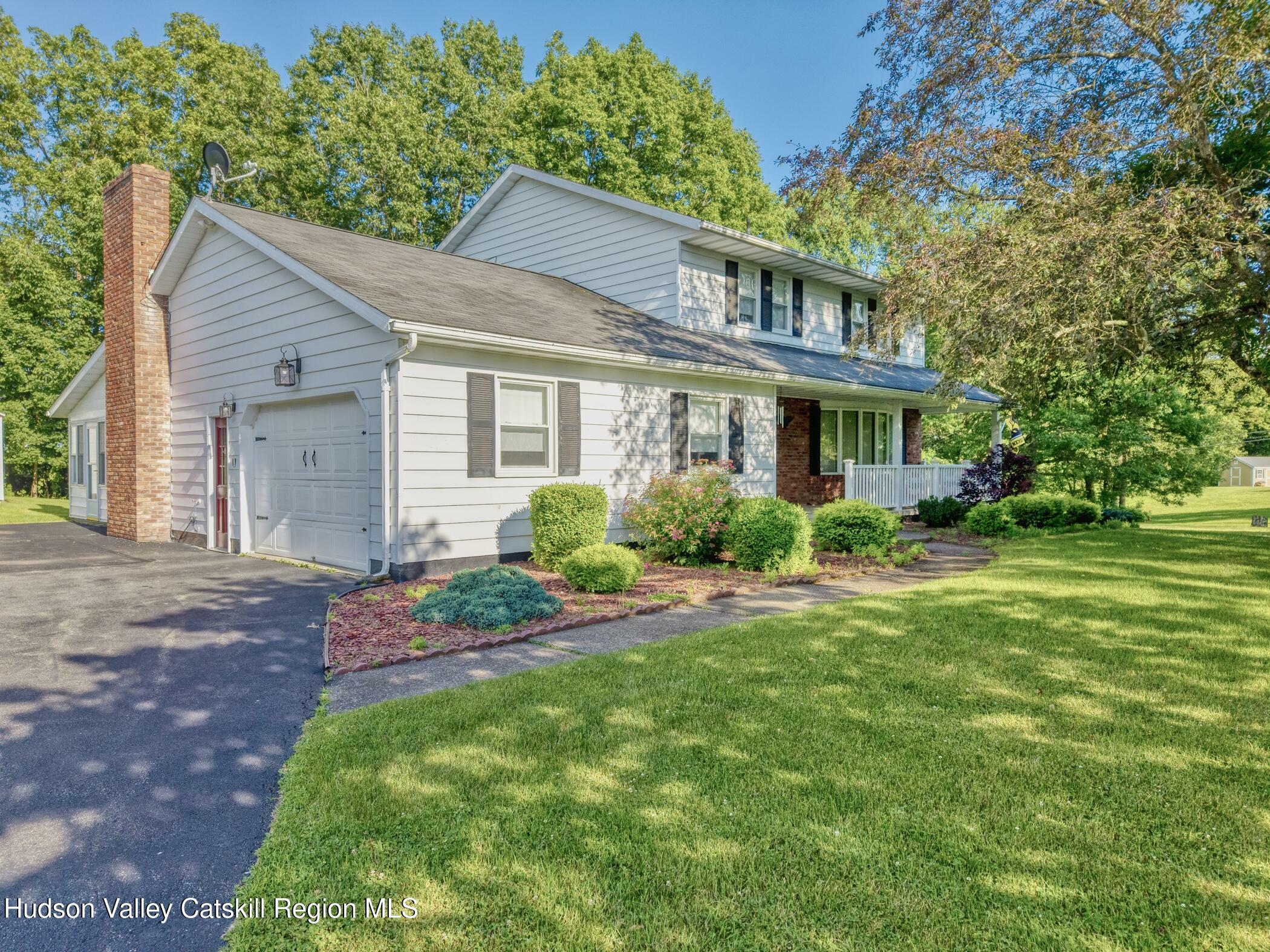 Property Photo:  135 Hilltop  NY 12477 