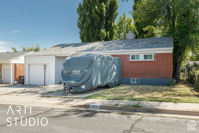 Property Photo:  4370 S 175 E  UT 84405 