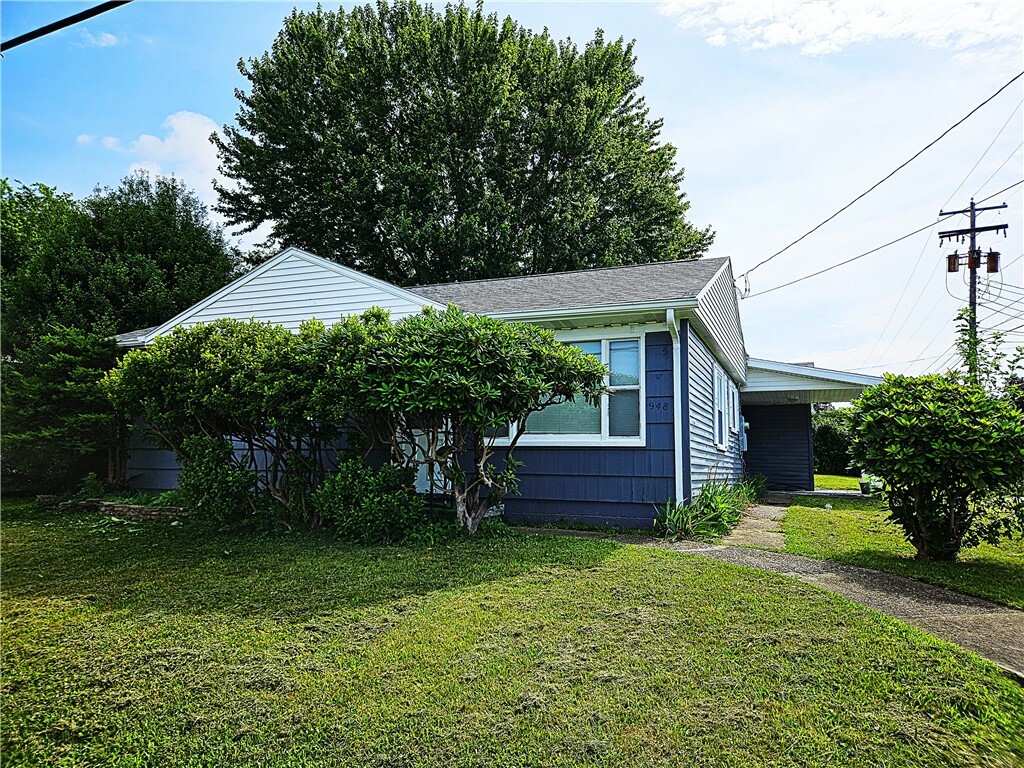 Property Photo: 948 Abbott St PA 15650