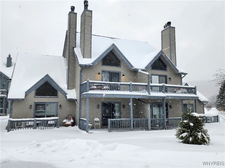 Property Photo: 185 Wildflower NY 14731