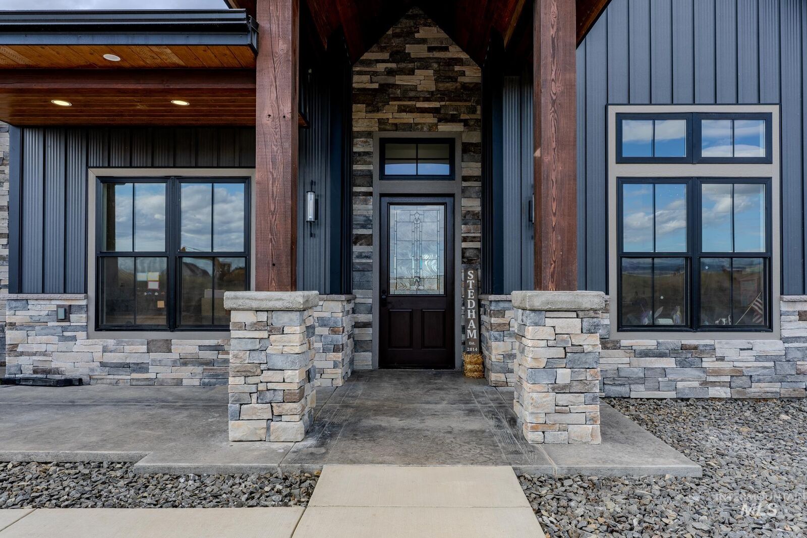 Property Photo:  2244 Park Avenue  ID 83501 