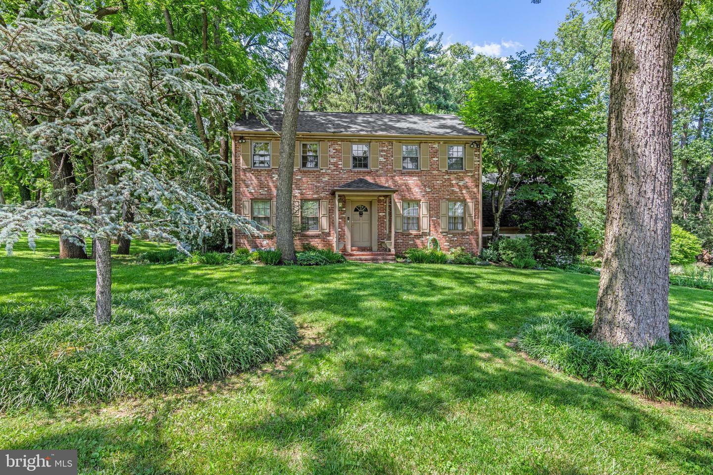 931 Hollow Road  Wayne PA 19087 photo