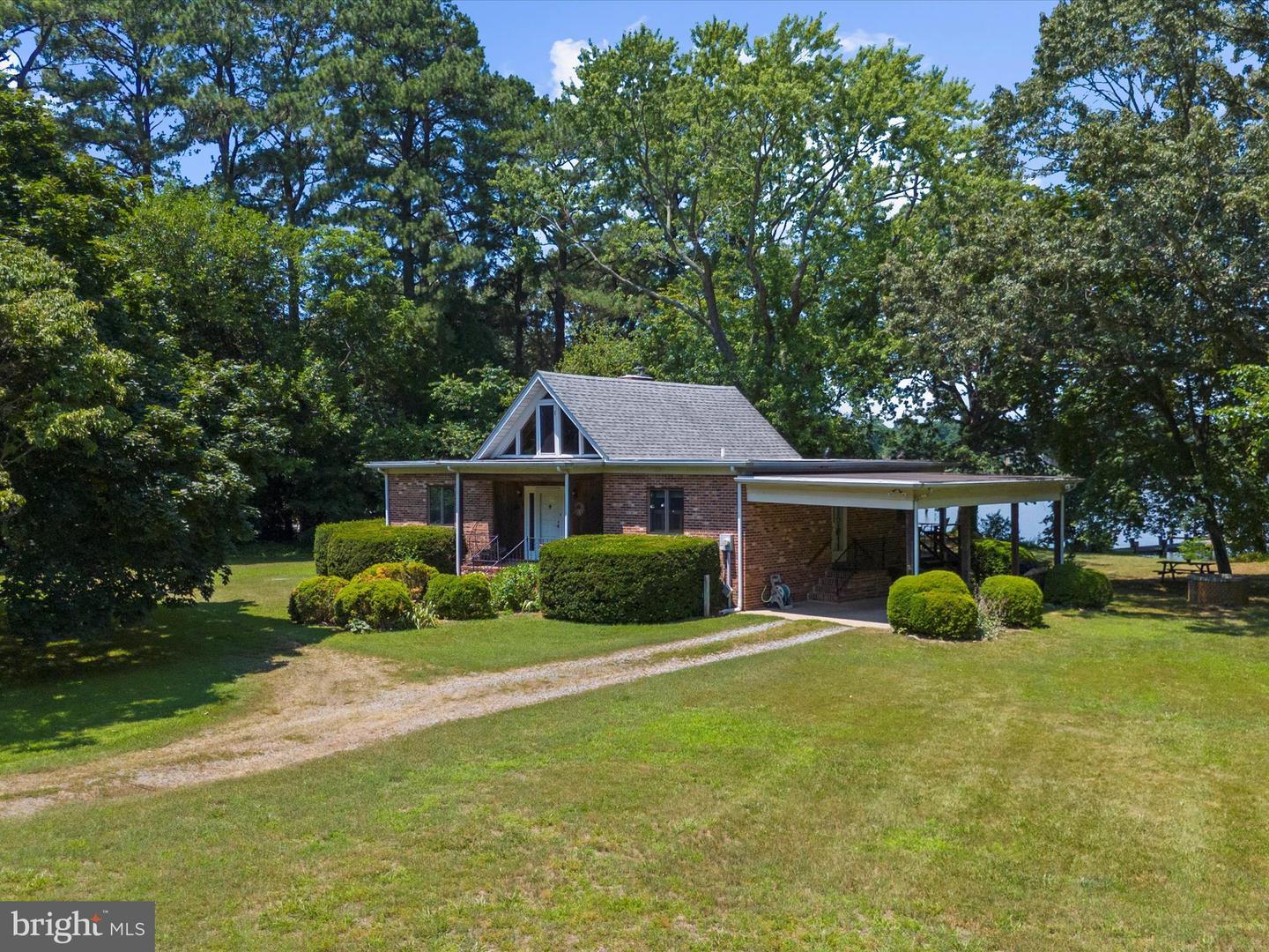 Property Photo: 209 Rivershore Road MD 21620