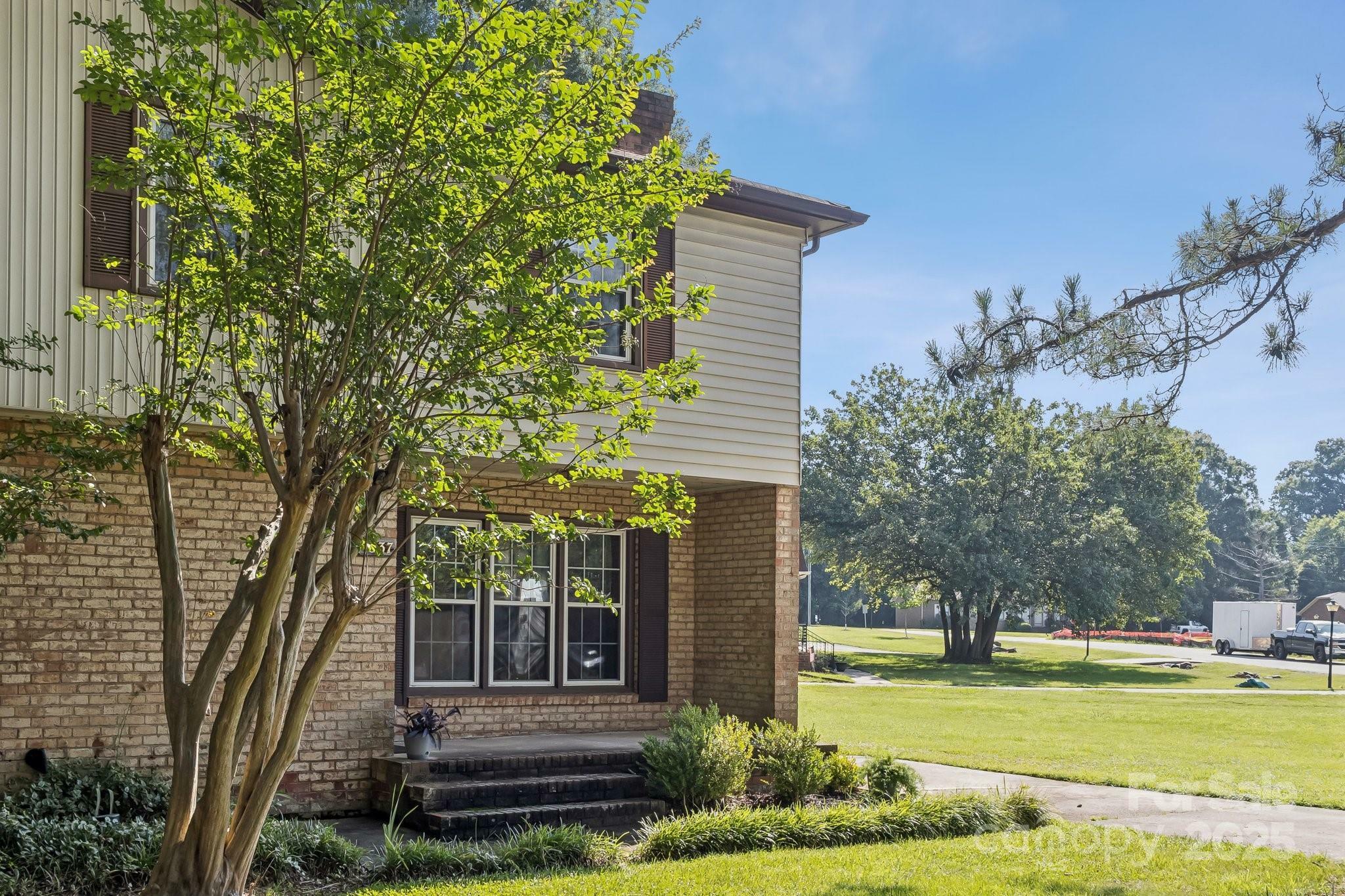 Property Photo: 4537 Swan Meadow Lane NC 28226