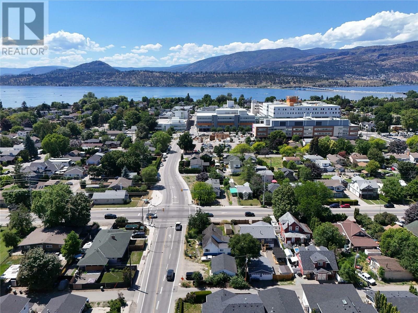 Property Photo:  706 Rose Avenue  BC V1Y 5K2 