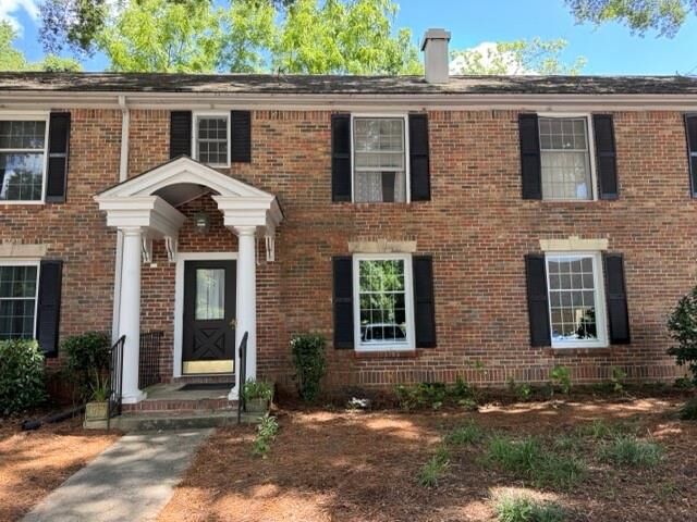 Property Photo: 6700 Roswell Road 11B GA 30328