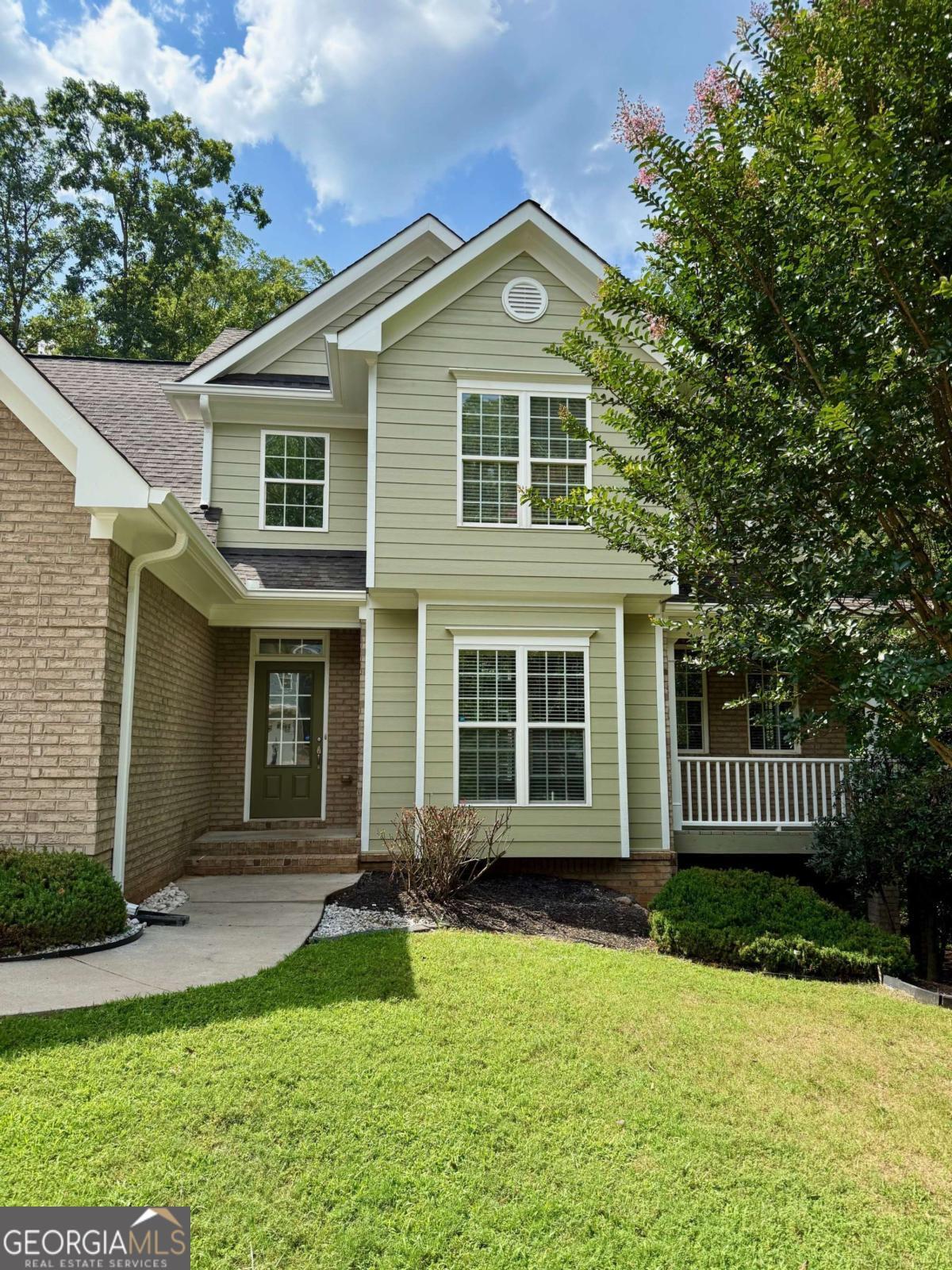 Property Photo: 205 Huntington Shoals Drive GA 30606
