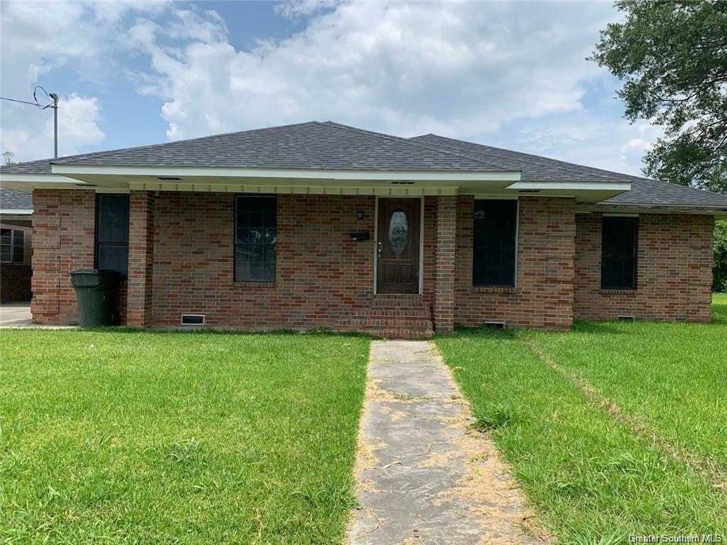 Property Photo: 1009 17th Street LA 70601