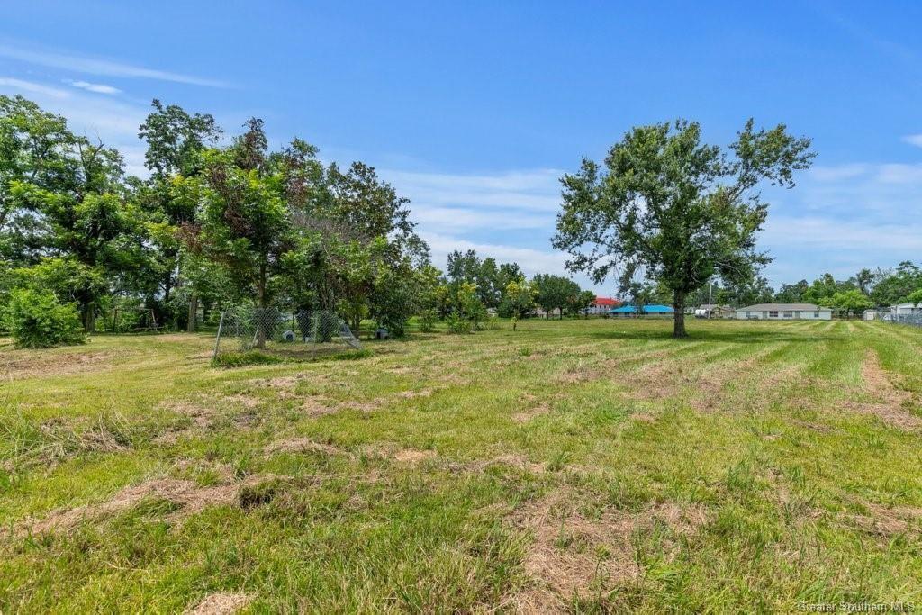Property Photo: 509 Henning Drive LA 70663