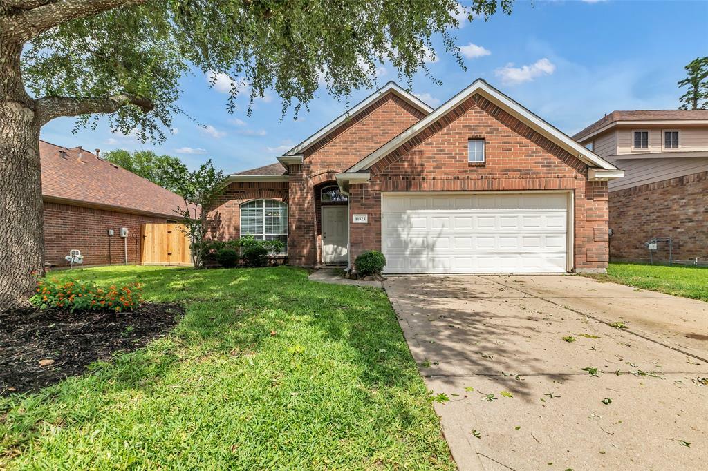 Property Photo: 11823 Lois Lane TX 77362