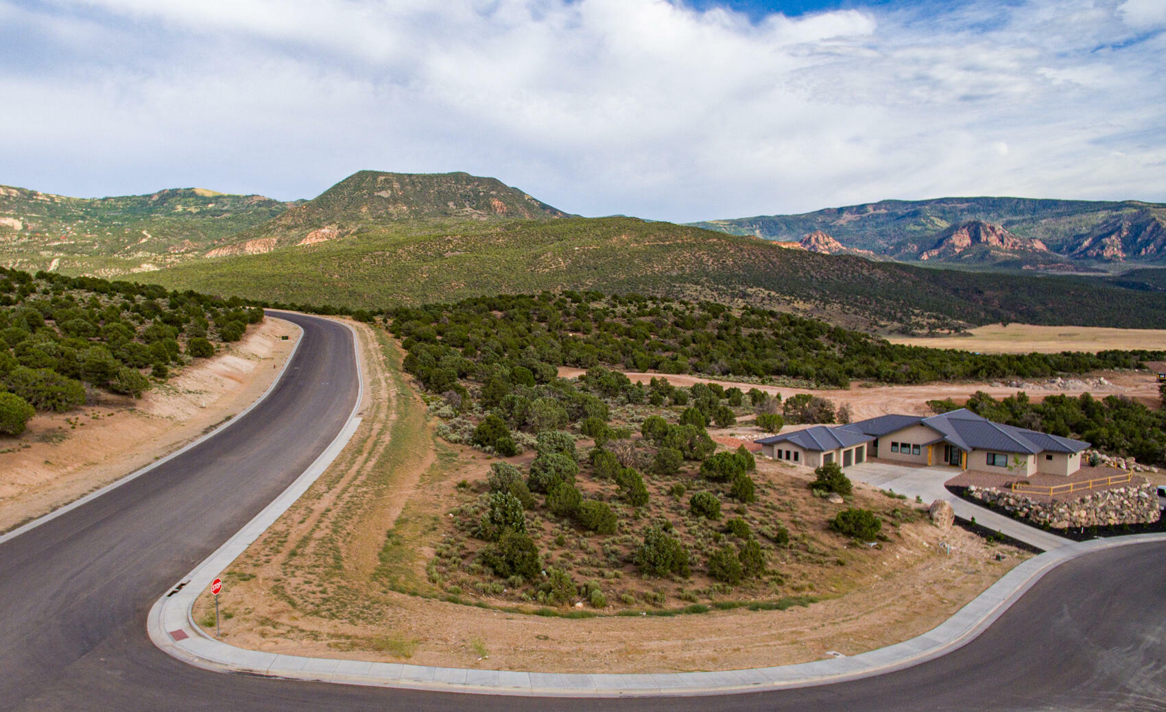 Property Photo: 2673 W Rock Ridge Rd UT 84720
