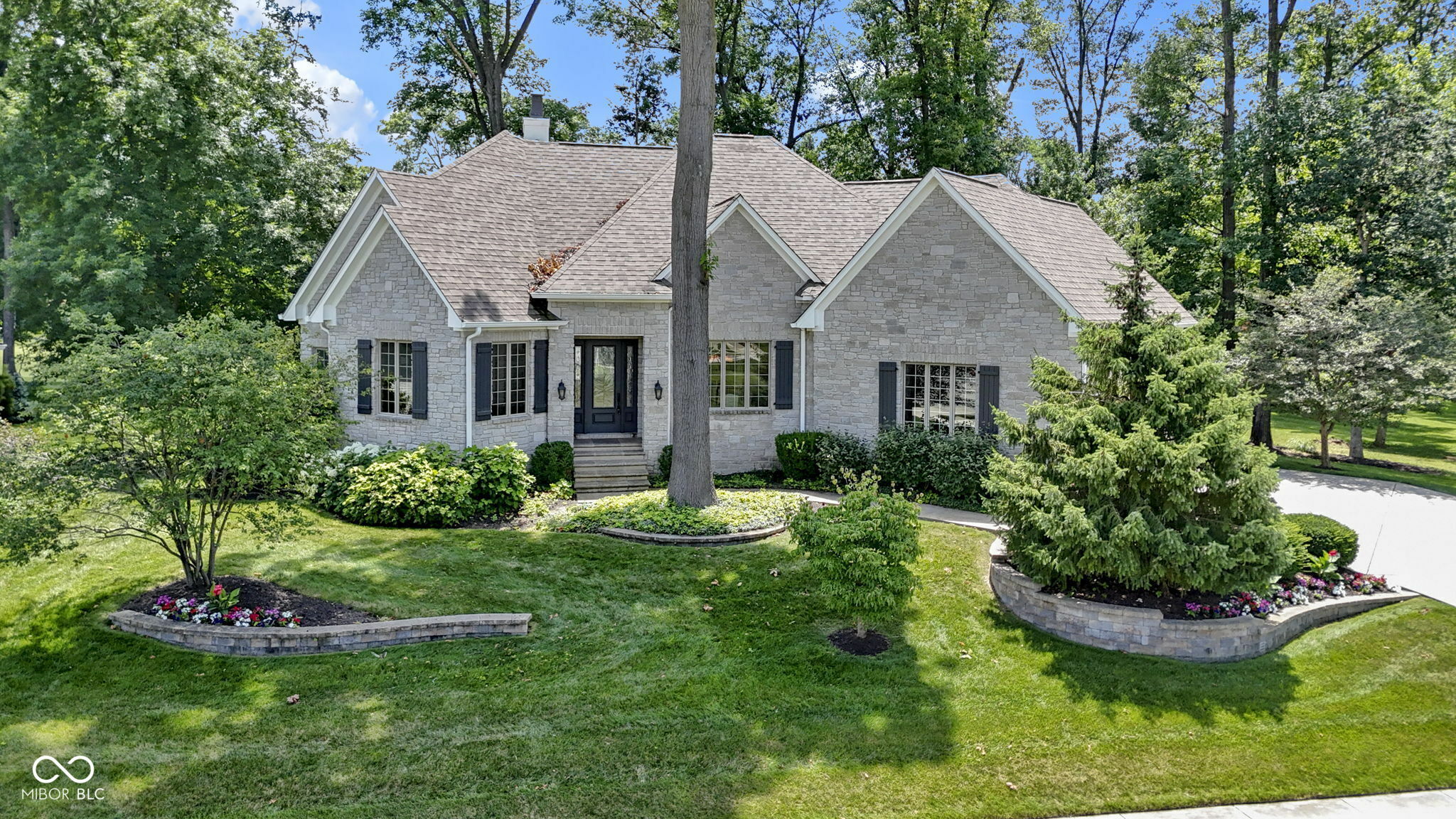 10585 Golden Bear Way  Noblesville IN 46060 photo